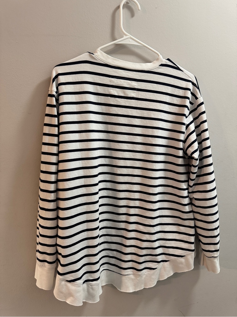 Frank & Eileen Striped Crewneck - Black & White - Picture 2 of 4